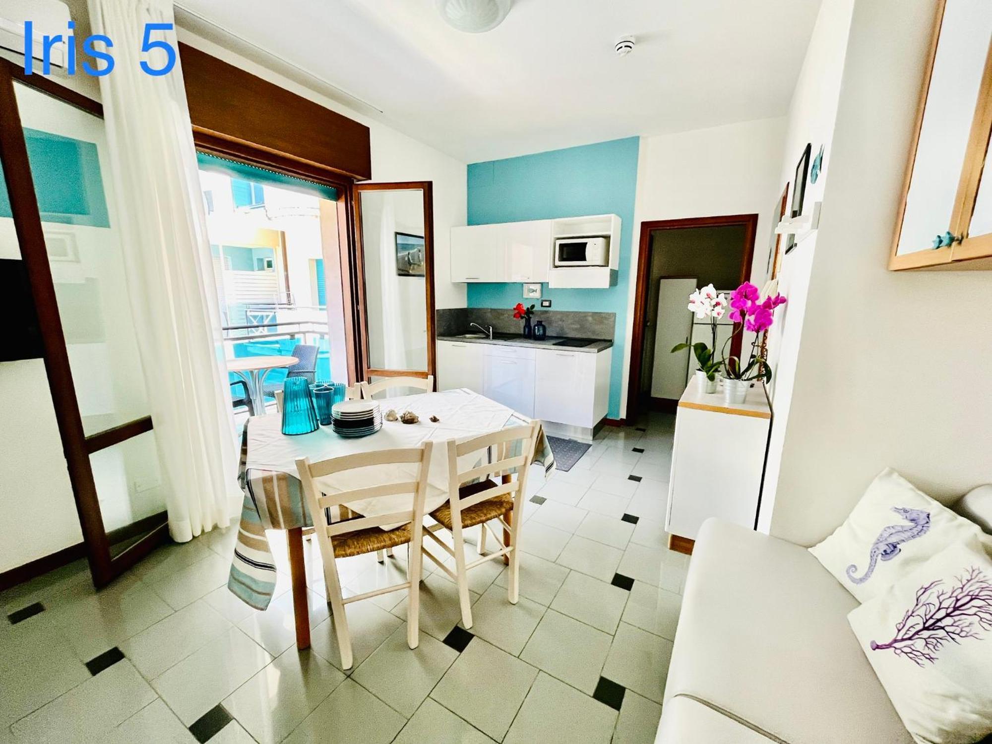 Aparthotel Aries Cesenatico